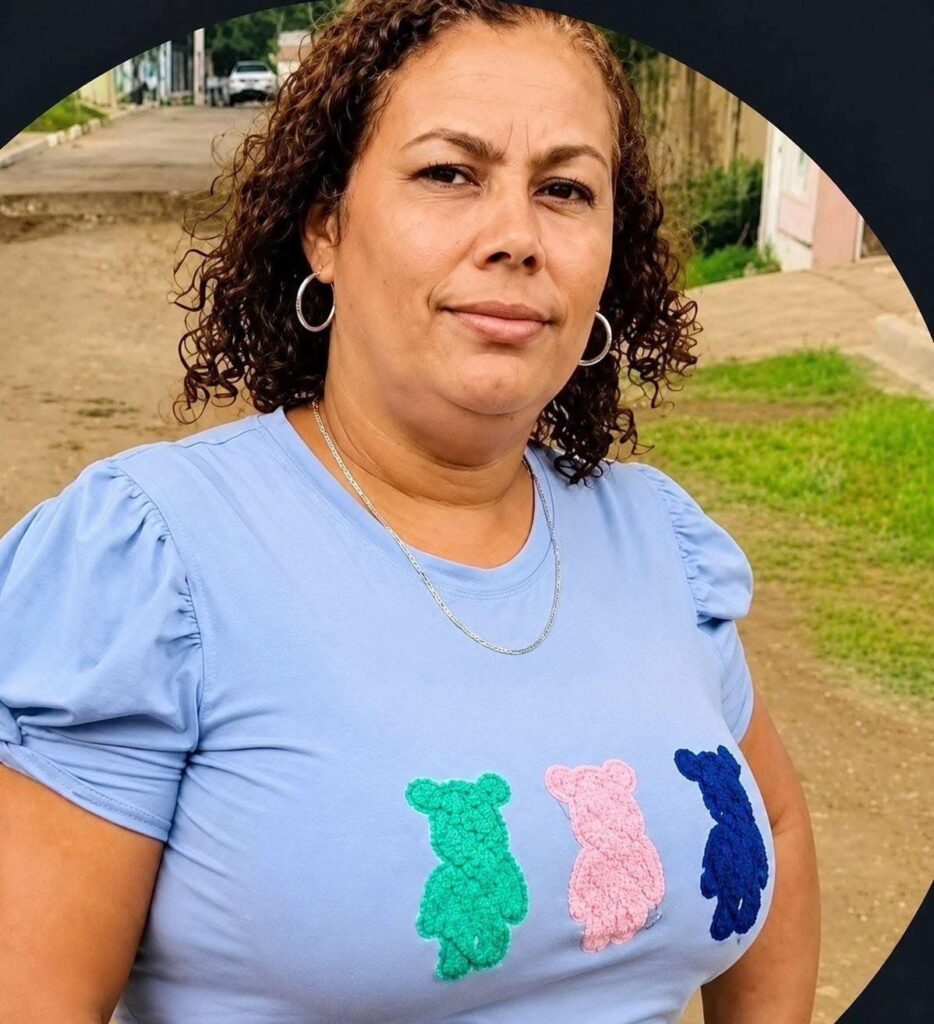 Encuentran mujer 4h0rc4d4 con una sábana en su propia habitación