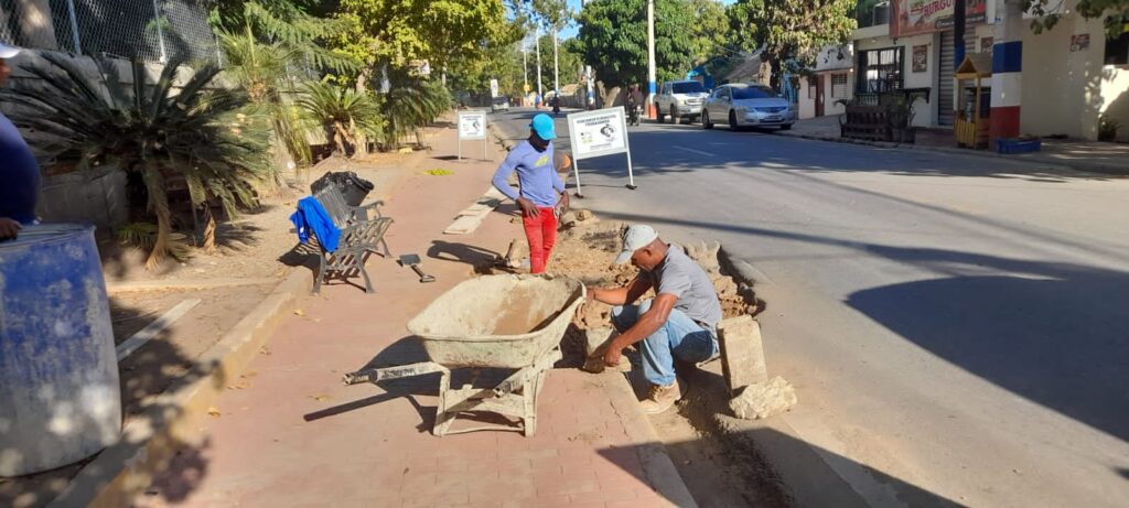 Ayuntamiento de Dajabón da inicio a trabajos de reparación del corredor Loyola