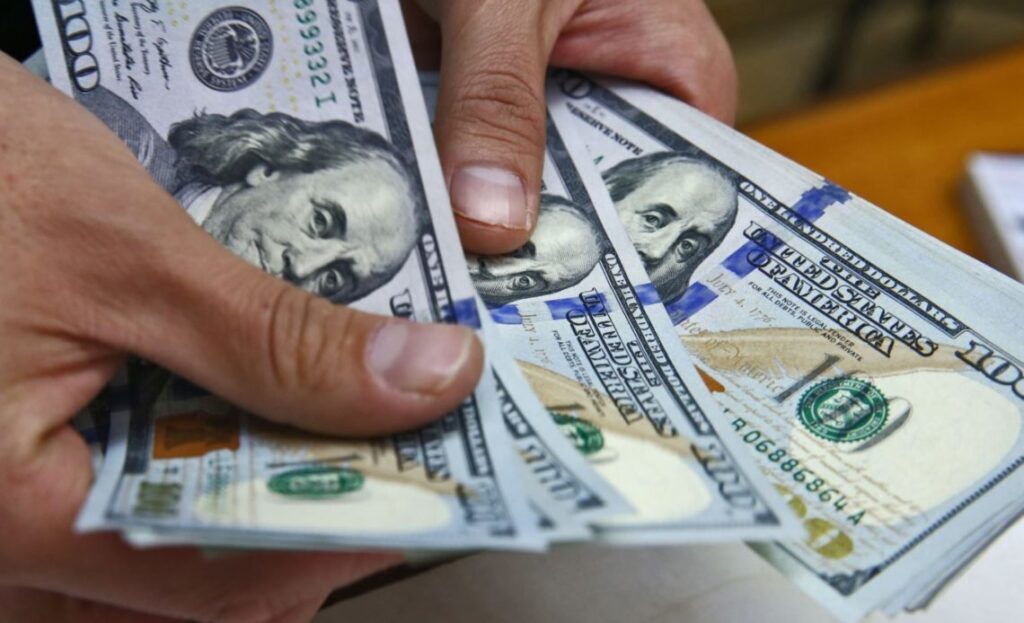 RD: ‘El dólar sube y pronto sentiremos los efectos’