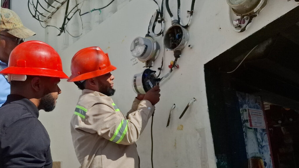 Edenorte investiga fraude con contadores en Santiago y La Vega