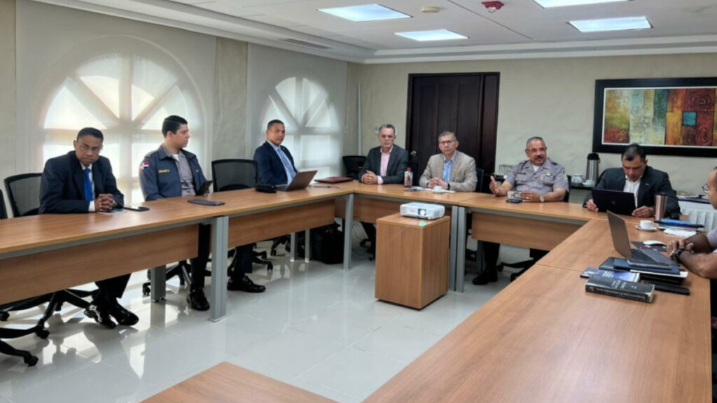 Policía Nacional impulsa proceso de reforma con actualización legal y modernización institucional
