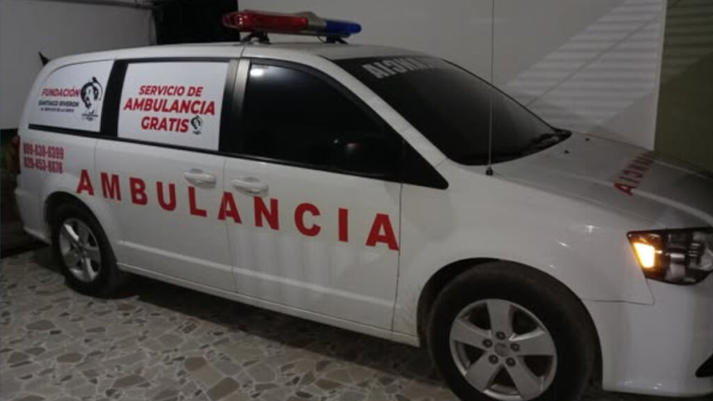 Fundación Santiago Riverón pone a disposición unidad de ambulancia para Dajabón