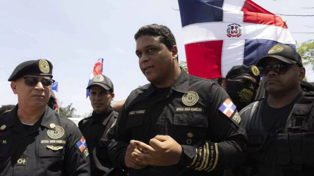 Antigua Orden Dominicana realiza con éxito marcha pacífica en reclamo de que se cumplan las leyes y medidas migratorias