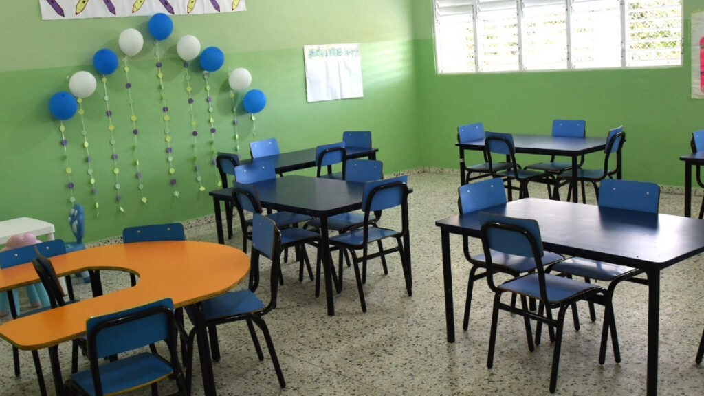 Ministerio de Educación llama a la comunidad educativa al regreso a clases este lunes 21 de abril