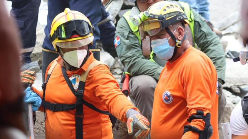 Defensa Civil lidera tres de los equipos de búsqueda en derrumbe Jet Set