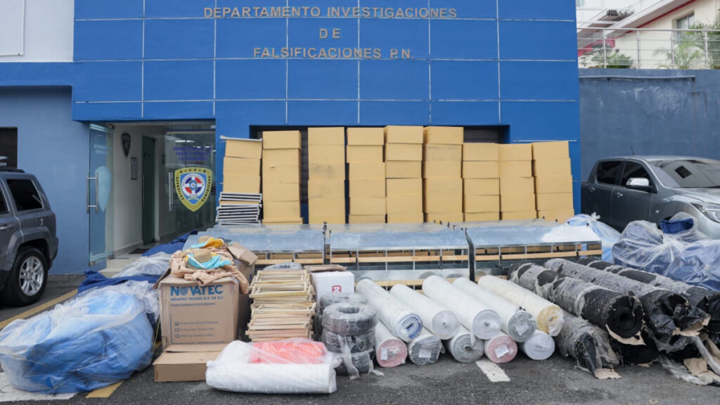 DICRIM atrapa banda estafaban con cheques falsos