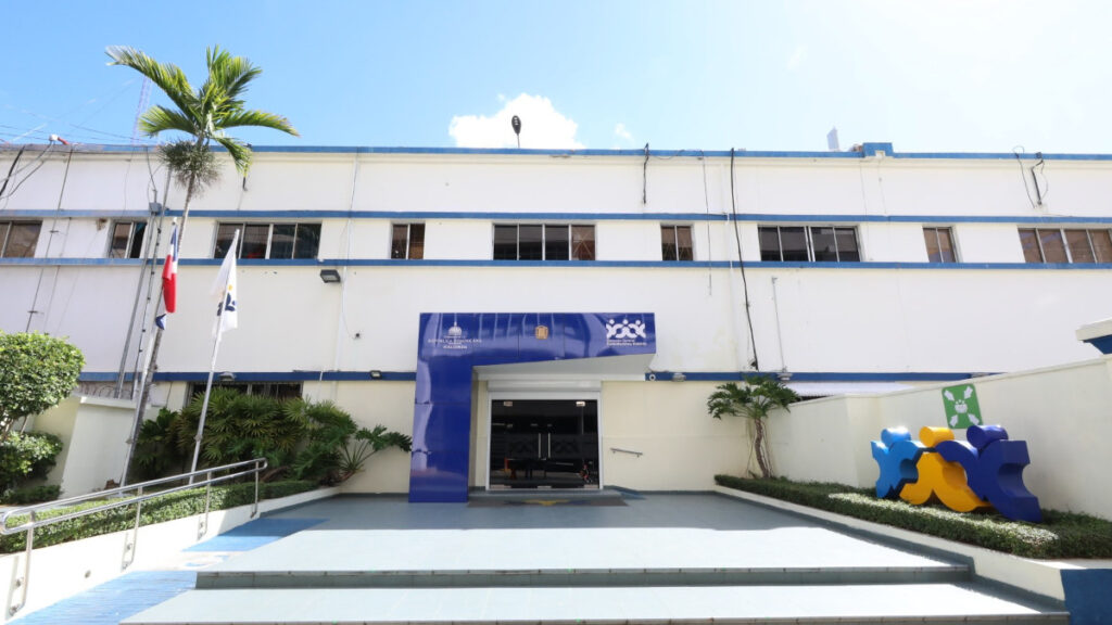 DGCP inicia investigación de oficio sobre procesos de compras realizados por INABIE sobre utilería escolar