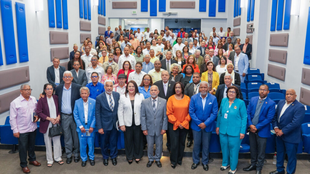 ADP e Infotep lanzan diplomado que beneficiará docentes en todo el país