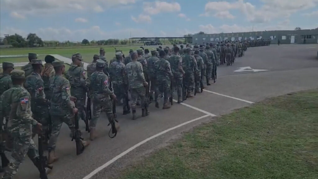 Nuevo contingente militar con cientos de soldados llega a Dajabón