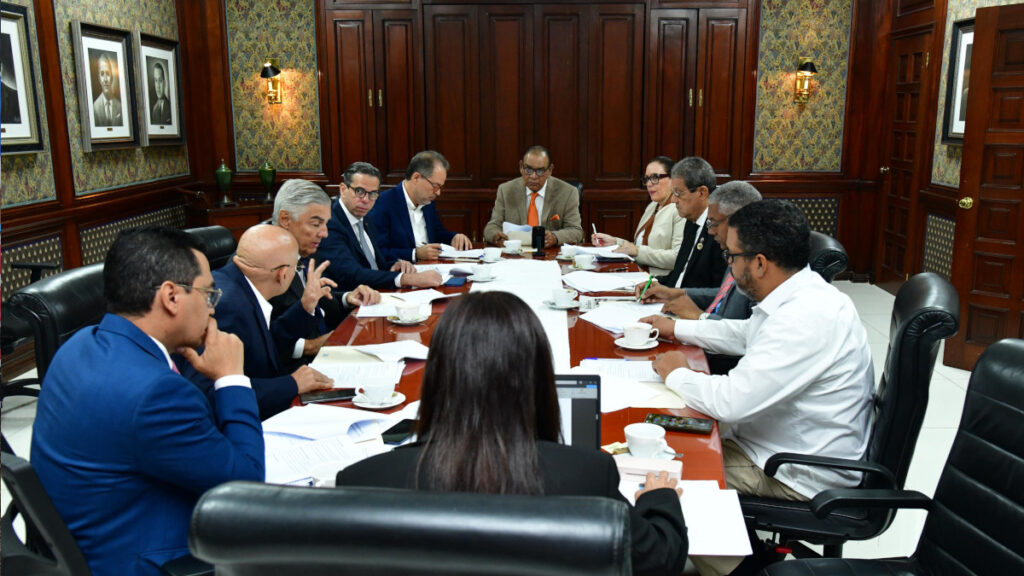 Observatorio de Políticas Migratorias realiza primera reunión de trabajo
