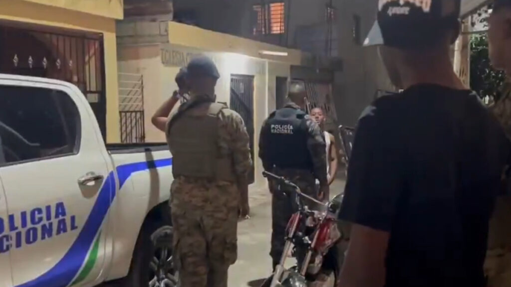 Policía Nacional realiza operativos focalizados en Ponce de Los Guaricanos Santo Domingo Norte