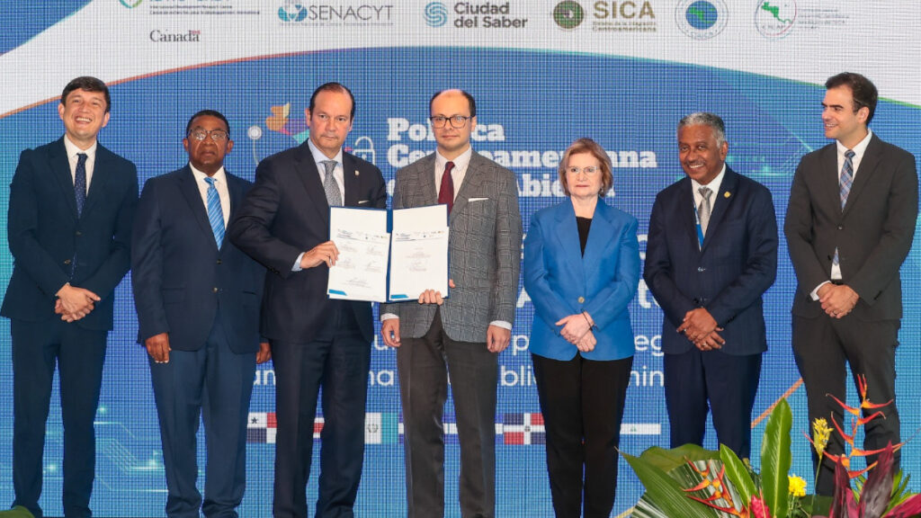 República Dominicana y Centroamérica suscribieron carta de intención para fortalecer la colaboración en científica abierta