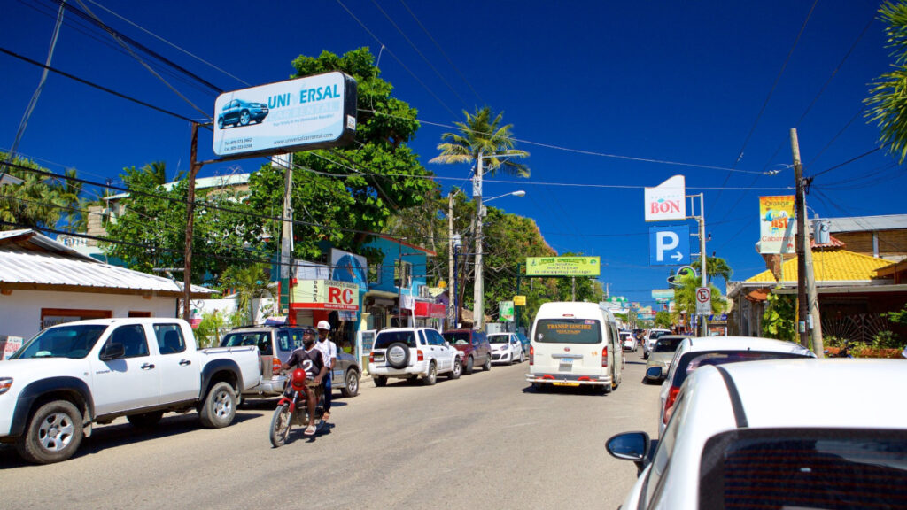 Ayuntamiento de Puerto Plata establece horarios estacionamientos en vías principales