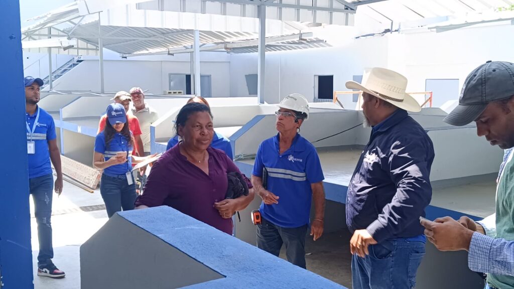 Alcalde de Dajabón y técnicos de ONESVIE evalúan seguridad en Mercado Ramón Flete o mercado de las verduras