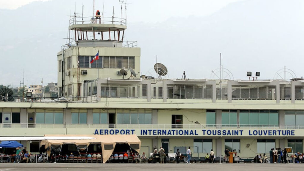Industria aeronáutica haitiana reclaman se reanuden vuelos comerciales