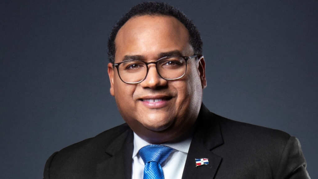 República Dominicana asume presidencia de Ariae, representada por el superintendente de Electricidad