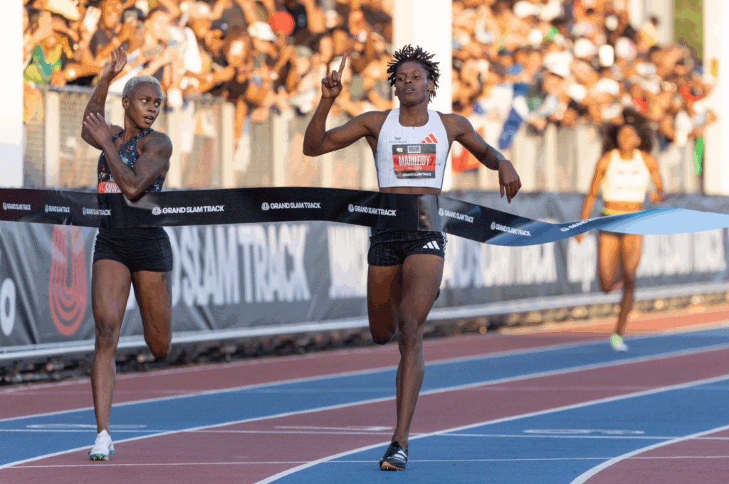 La campeona olímpica de 400 metros Marileidy Paulino viene de atrás para conseguir la victoria en Miami