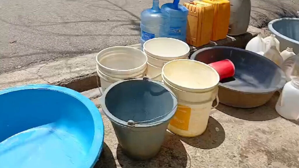 Residentes de diferentes sectores de Dajabón denuncian falta de servicio de agua potable