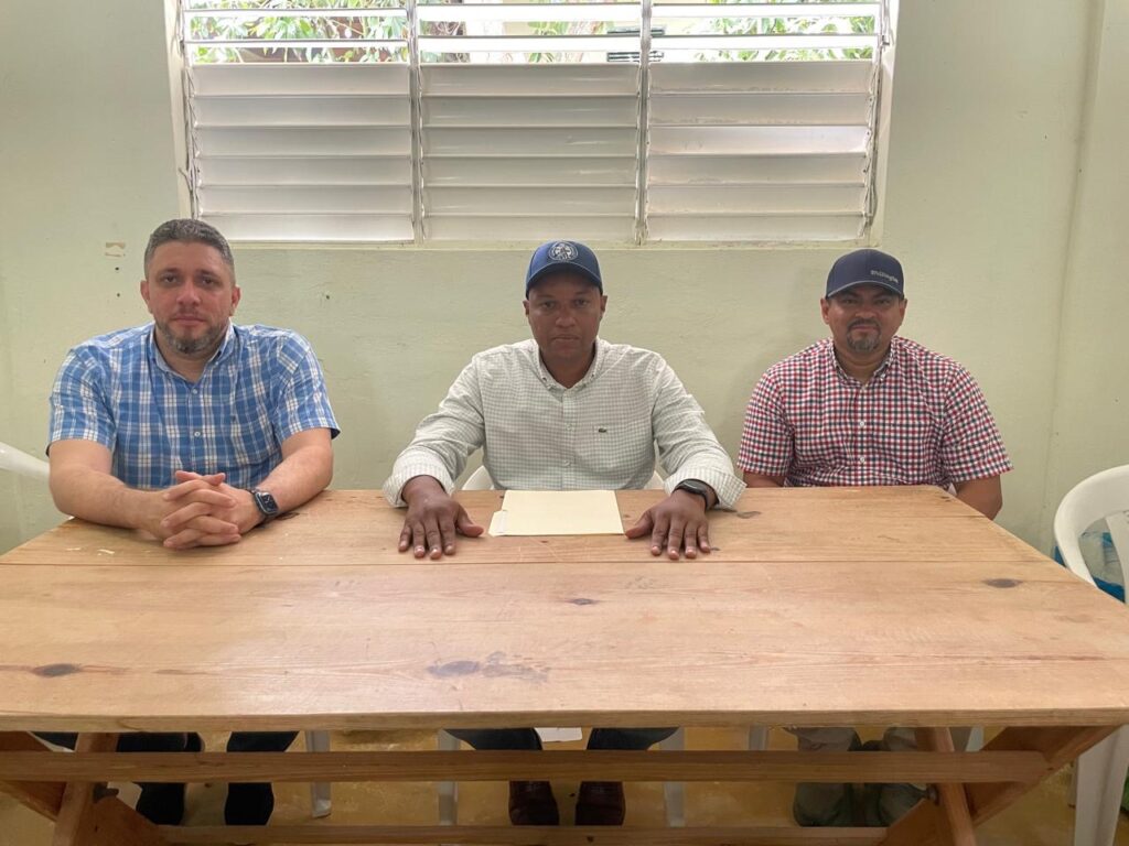 INAPA realiza cambio total en la administración de su oficina en El Pino, Dajabón