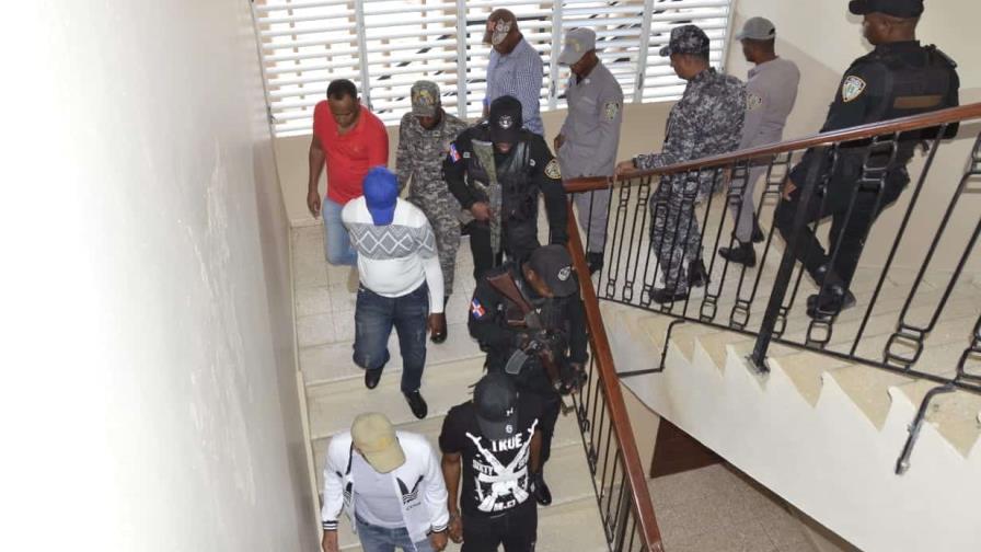Condenan a 15 años de prisión a cuatro militares por permitir entrada irregular de haitianos
