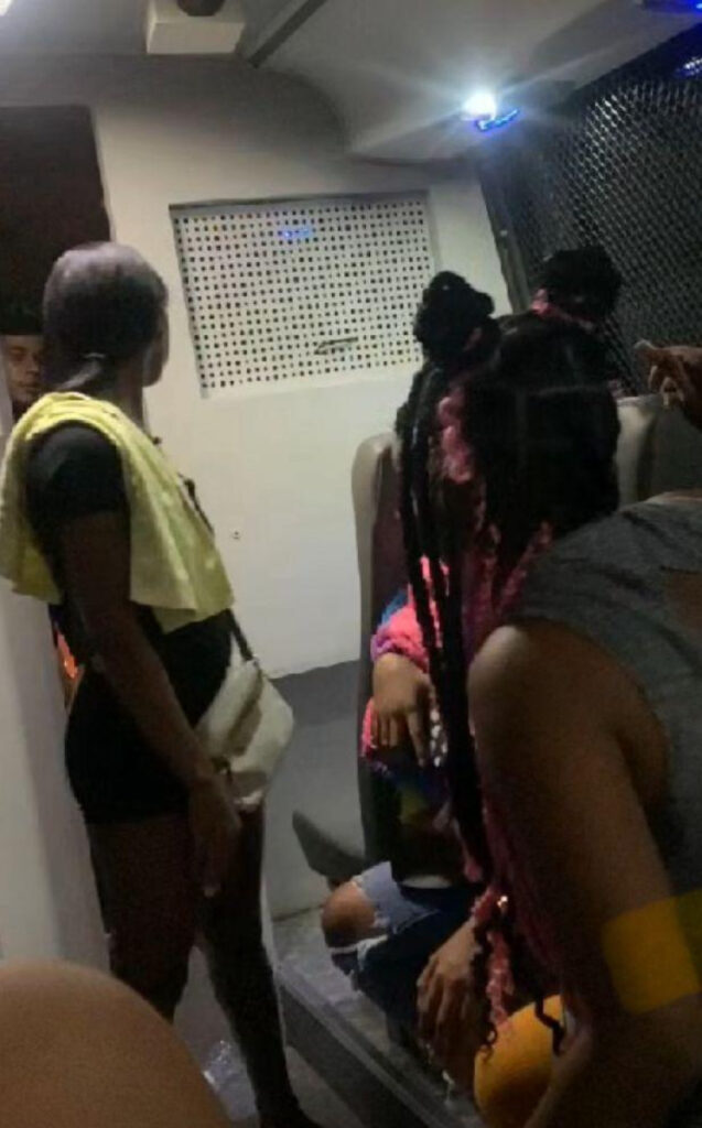 Padres exigen respuestas por menores detenidos en operativos contra explotación sexual en Sosúa