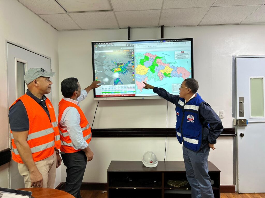 Infraestructura Escolar lista para intervenir y rehabilitar escuelas afectadas por Tormenta Melissa