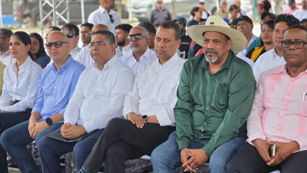 Indotel y Ministerio de Hacienda y Economía modernizan sistema de cobros en Mercado Fronterizo de Dajabó
