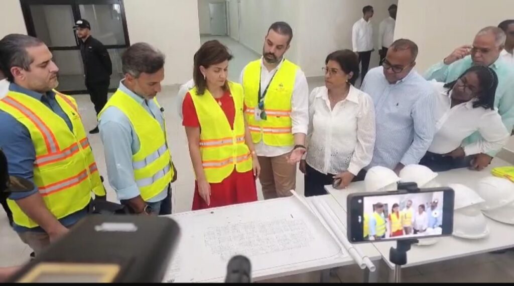Vicepresidenta Raquel Peña encabeza agenda de trabajo en Dajabón y supervisa avances del nuevo hospital Ramón Matías Mella
