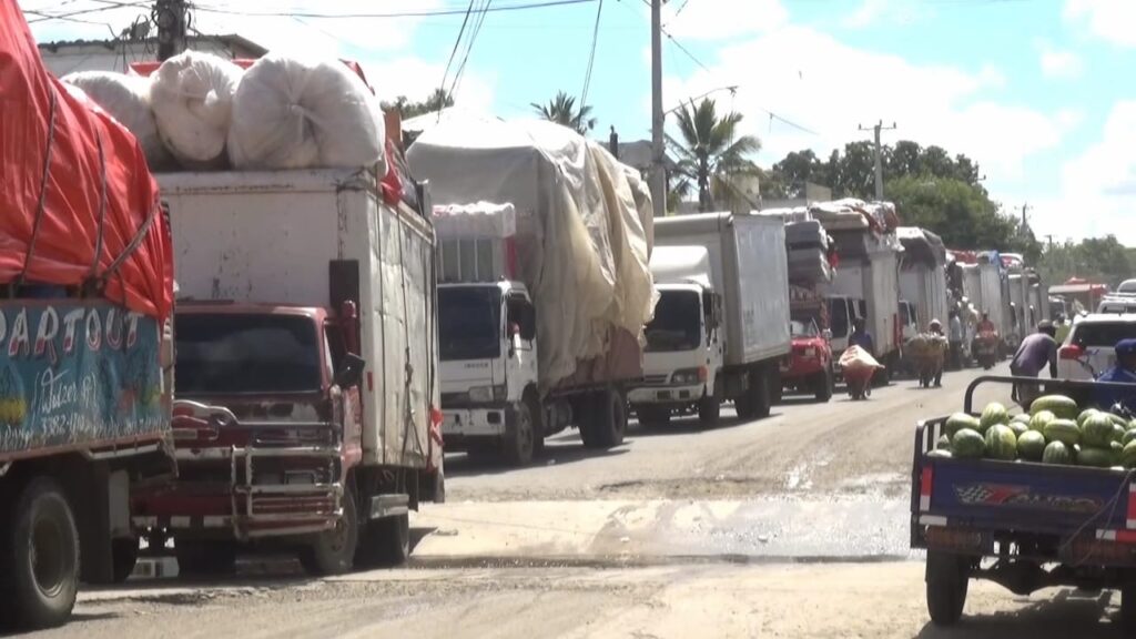 Aumenta retorno voluntario de haitianos por la frontera de Dajabón por motivo de las festividades