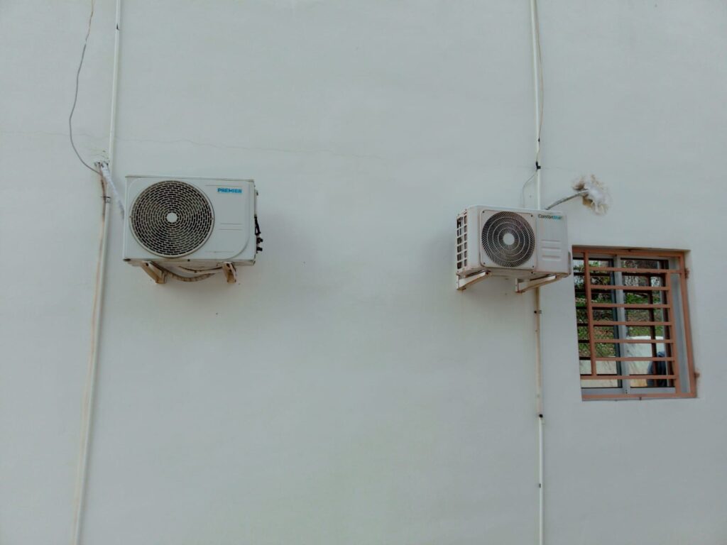 Edeeste corta luz al ayuntamiento y a casa de alcaldesa por conexión ilegal