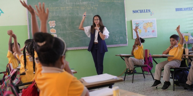Volverán a evaluar maestros el próximo viernes tras dificultades del proceso