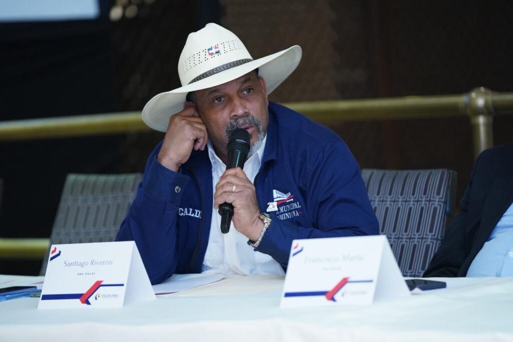 Riveron dice que el alquiler de viviendas y ventas de terrenos a haitianos dispara precios de inmuebles en Dajabón
