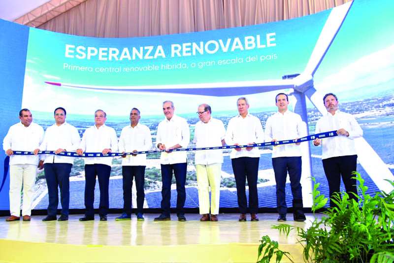 Inauguran planta híbrida en Valverde