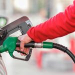 El petróleo de Texas baja a 70,91 dólares; Trump dice que más le vale que bajen la gasolina