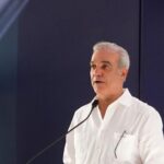 Abinader expresa solidaridad con Venezuela tras terremoto y anuncia envío de equipos de rescate