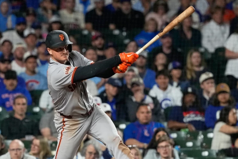 Un sencillo de Chapman en la décima da a los Gigantes la victoria sobre los Cachorros