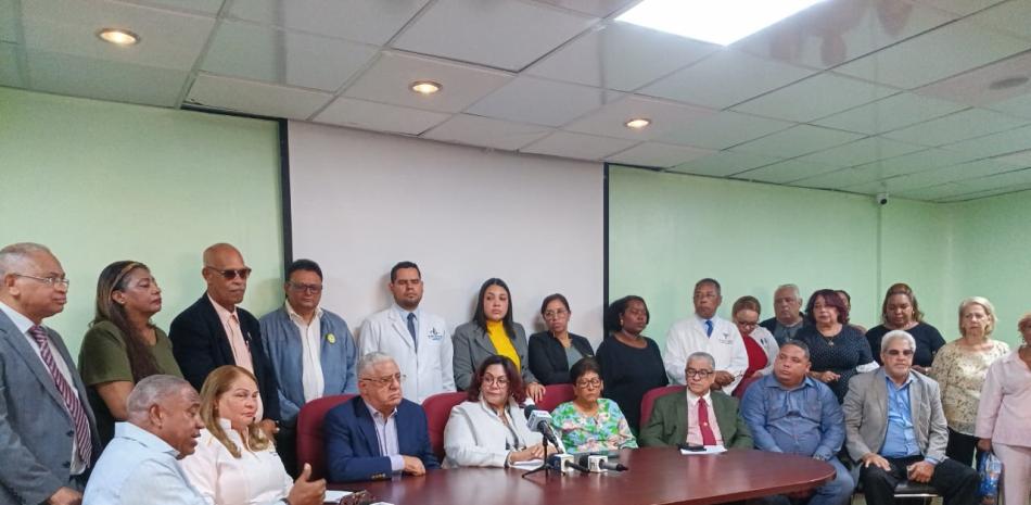 Déficit de fondos médicos superaría los RD$60 millones y piden auditoría de la Cámara de Cuentas