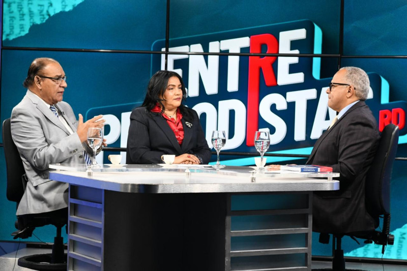 Moscoso Segarra advierte sobre desafíos constitucionales ante entrada en vigor del nuevo CP