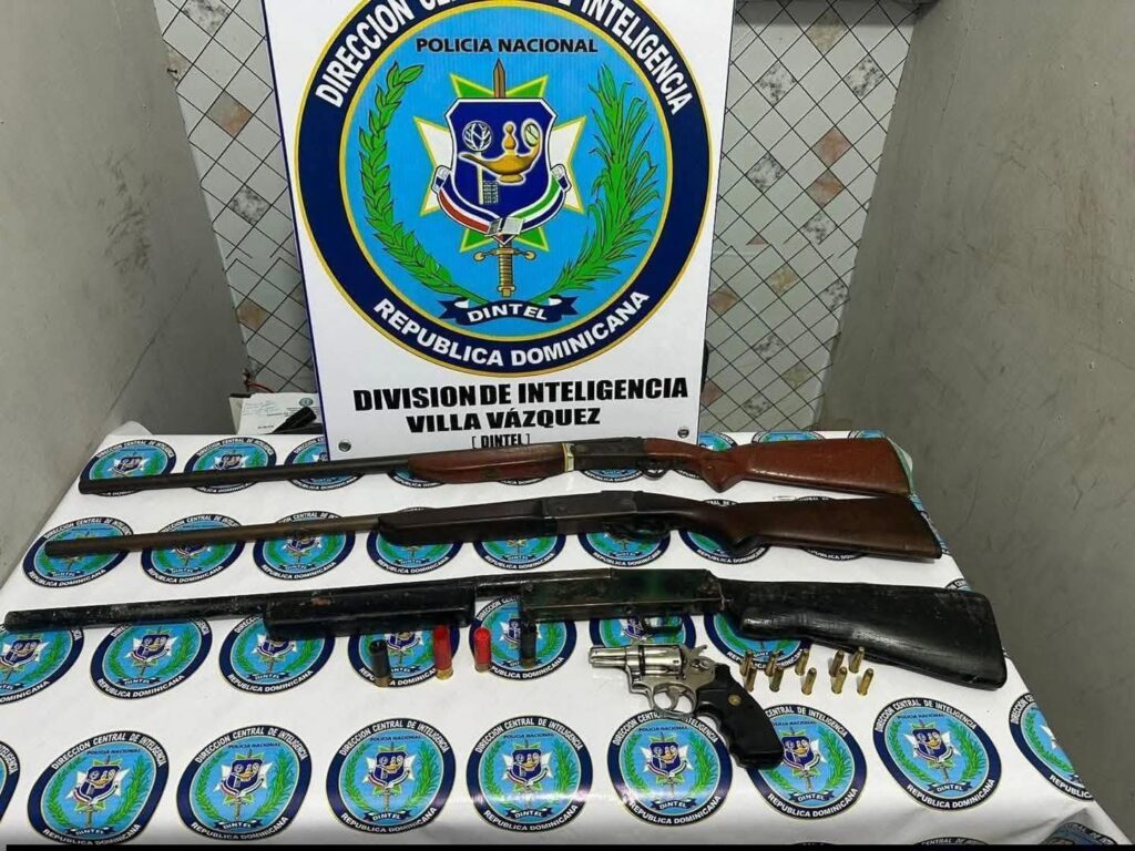 Dintel y Policia Preventiva realiza operativos en Villa Vazquez y ocupa armas de Fuego