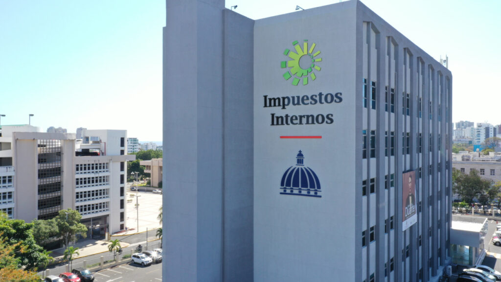 Sectores que más Impuestos aportan a la DGII