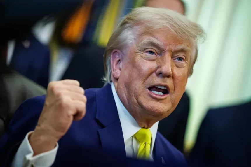 Trump: Irán tardó demasiado en negociar un acuerdo y ahora pagará las consecuencias
