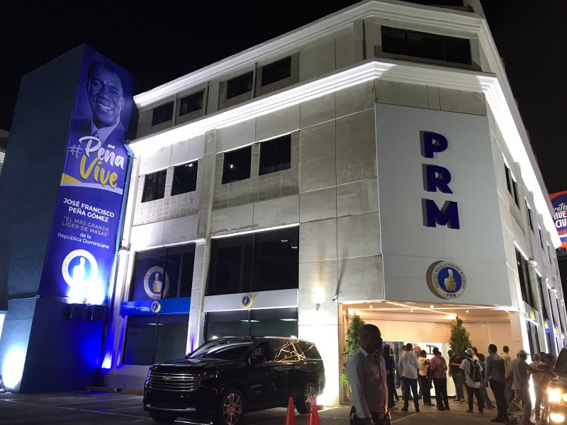 Convención del PRM aprueba modificación de sus estatutos