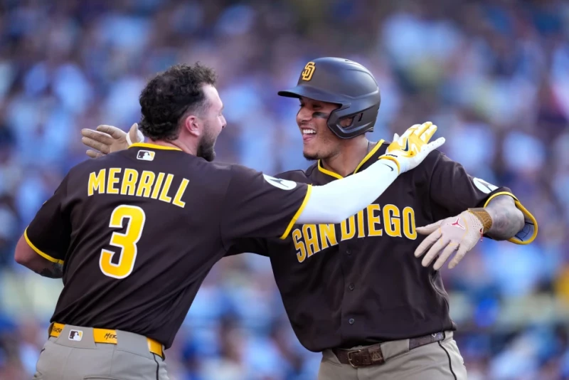 Con jonrón de Machado, Padres cortan racha de 8 derrotas con triunfo ante Dodgers