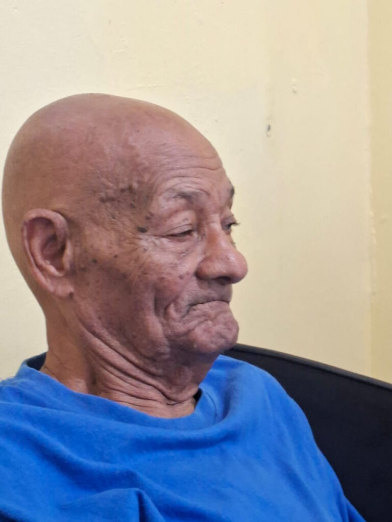 Epifanio Castro, de 93 años, clama por su libertad en Monte Plata