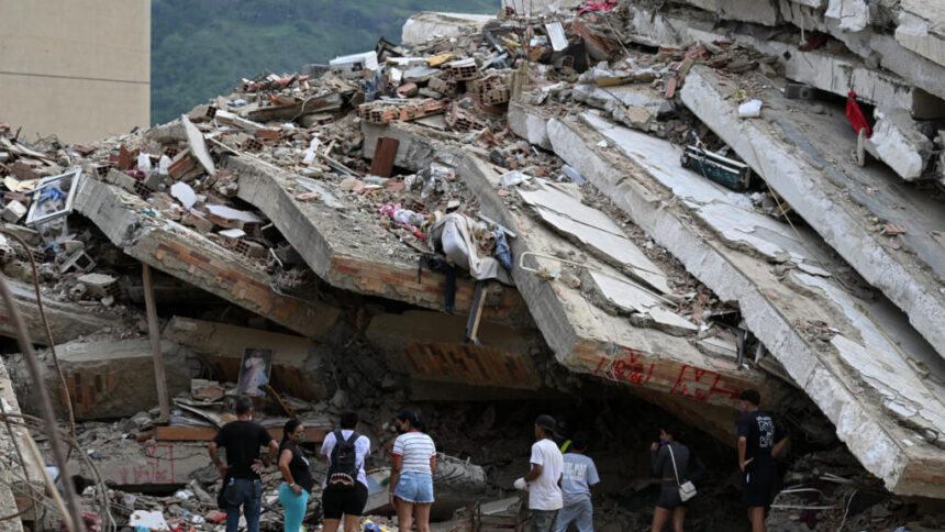 Aumenta a 3,899 la cifra de muertos por los terremotos en Venezuela