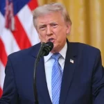 Trump ordena detener los bombardeos contra Irán para negociar un acuerdo