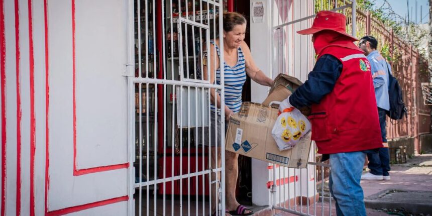 Venezuela intenta retomar la normalidad mientras avanza retirada de escombros en La Guaira