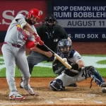 Burleson conecta 3 vuelacercas y los Cardenales vencen 13-7 a los Yankees