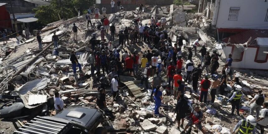 Colombia sube a 285 la cifra de muertos y mantiene en 379 los desaparecidos por terremoto