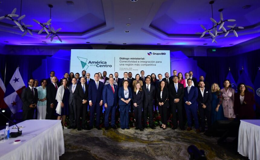 Gobierno destaca en Diálogo del BID las condiciones de RD para impulsar el desarrollo regional